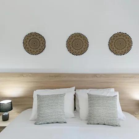 Villa Dasylio - Earthy Living *